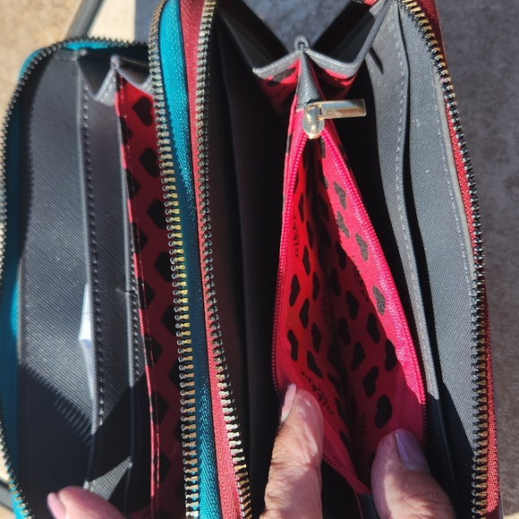 Nikky By Nicole Lee double zip wallet - Picture 4 of 12